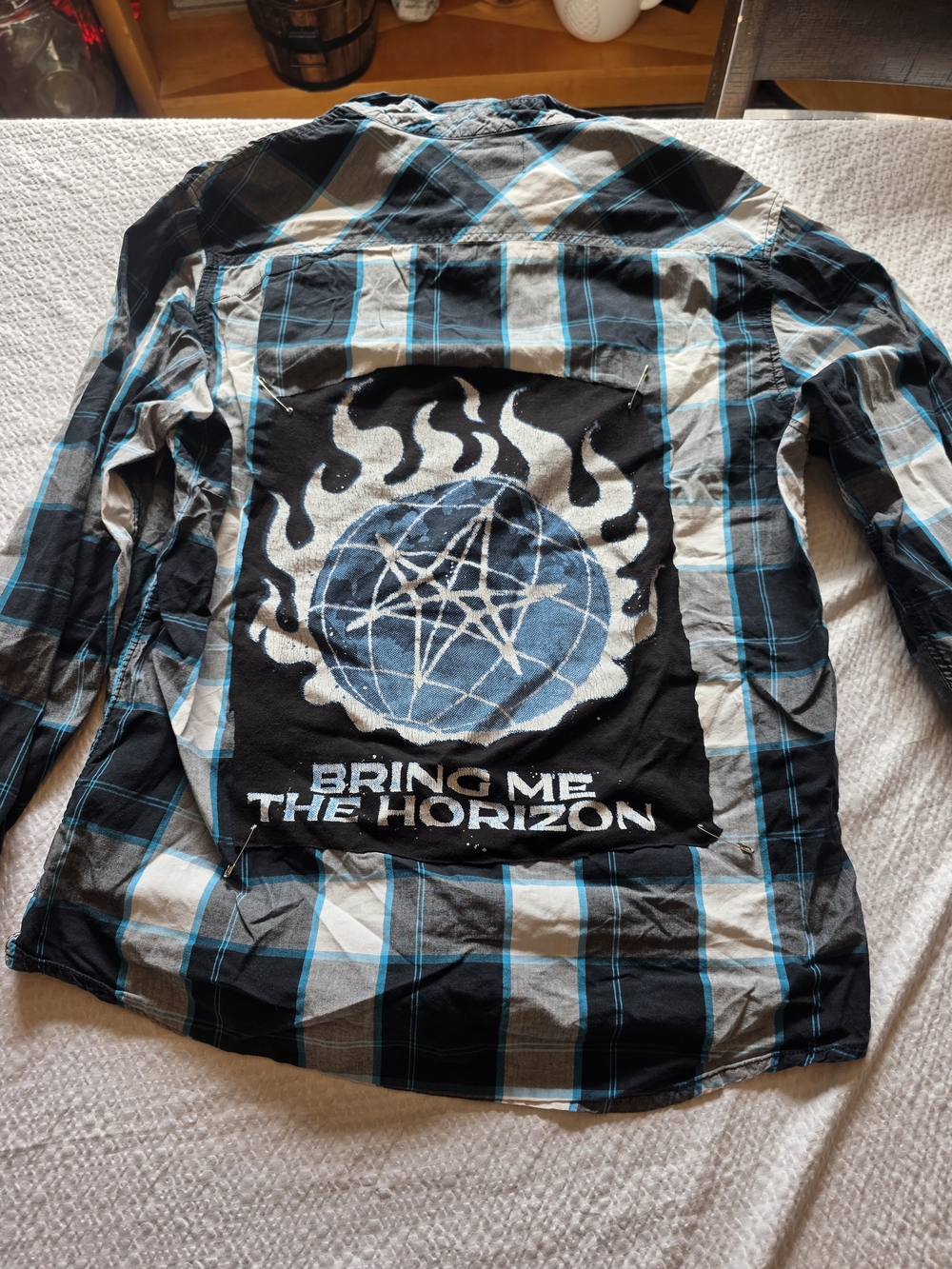 Bring Me The Horizon Plaid Button-Down Shirt Jacket - Blue/Black L